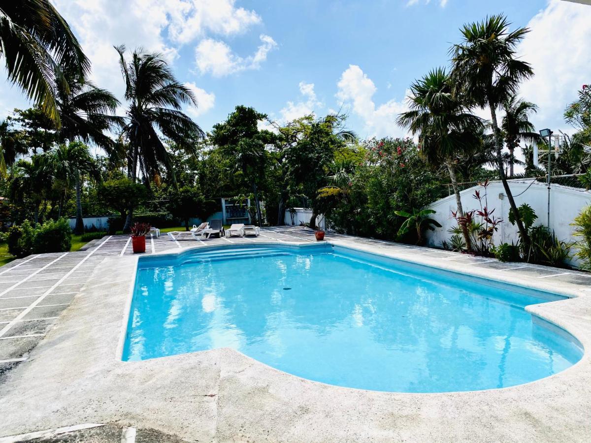 Casa Blanca Zh Kukulkan Mall Cancun Ngoại thất bức ảnh